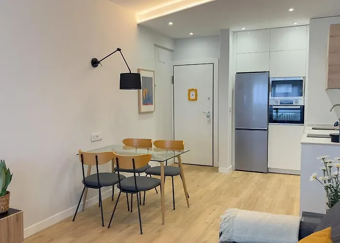 Hi! - Sidi - Vut-472 - Exclusivo Moderno En El Corazon De La Ciudad Lägenhet Burgo